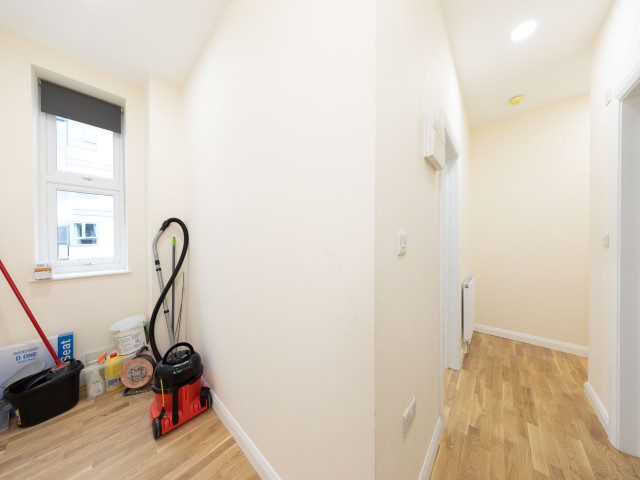 image 2 of a 2 Flat in Barking | FML Estates