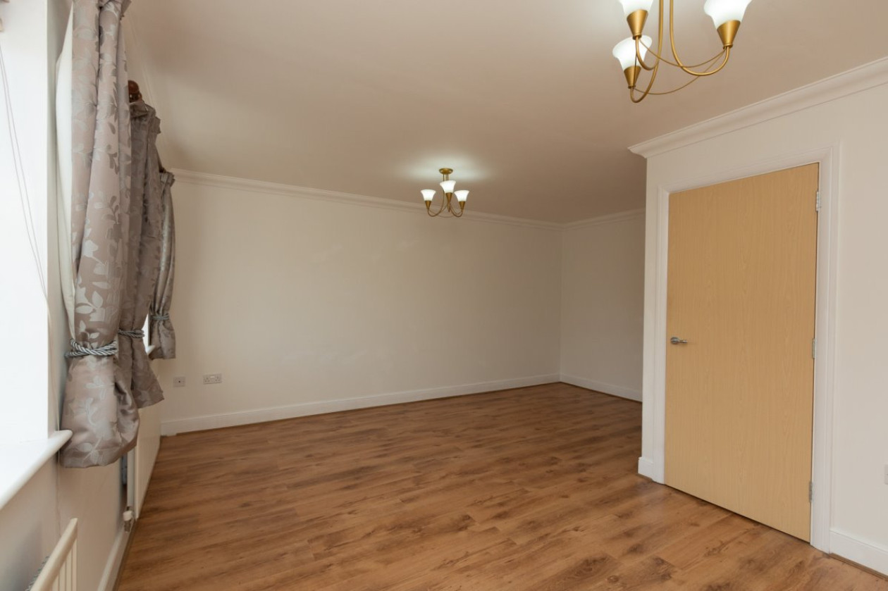 image 12 of a 3 Terraced in Chineham | FML Estates